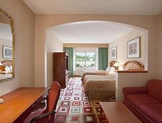Days & By Wyndham Hotel