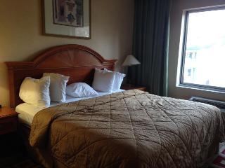 Hotel Days & By Wyndham