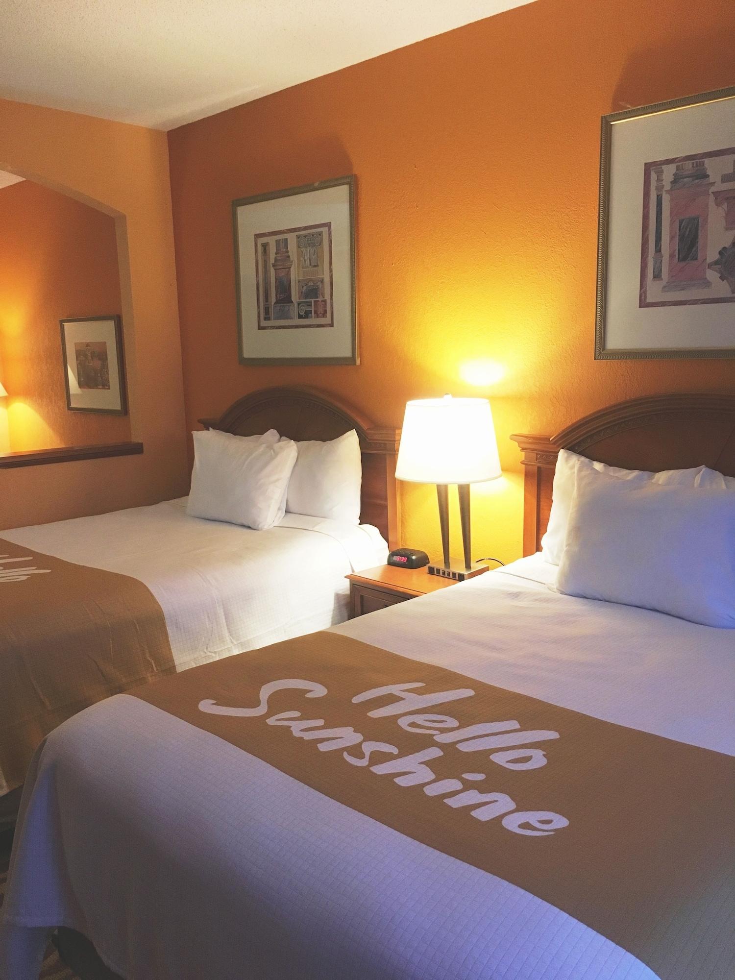 Days & By Wyndham 3* Albany