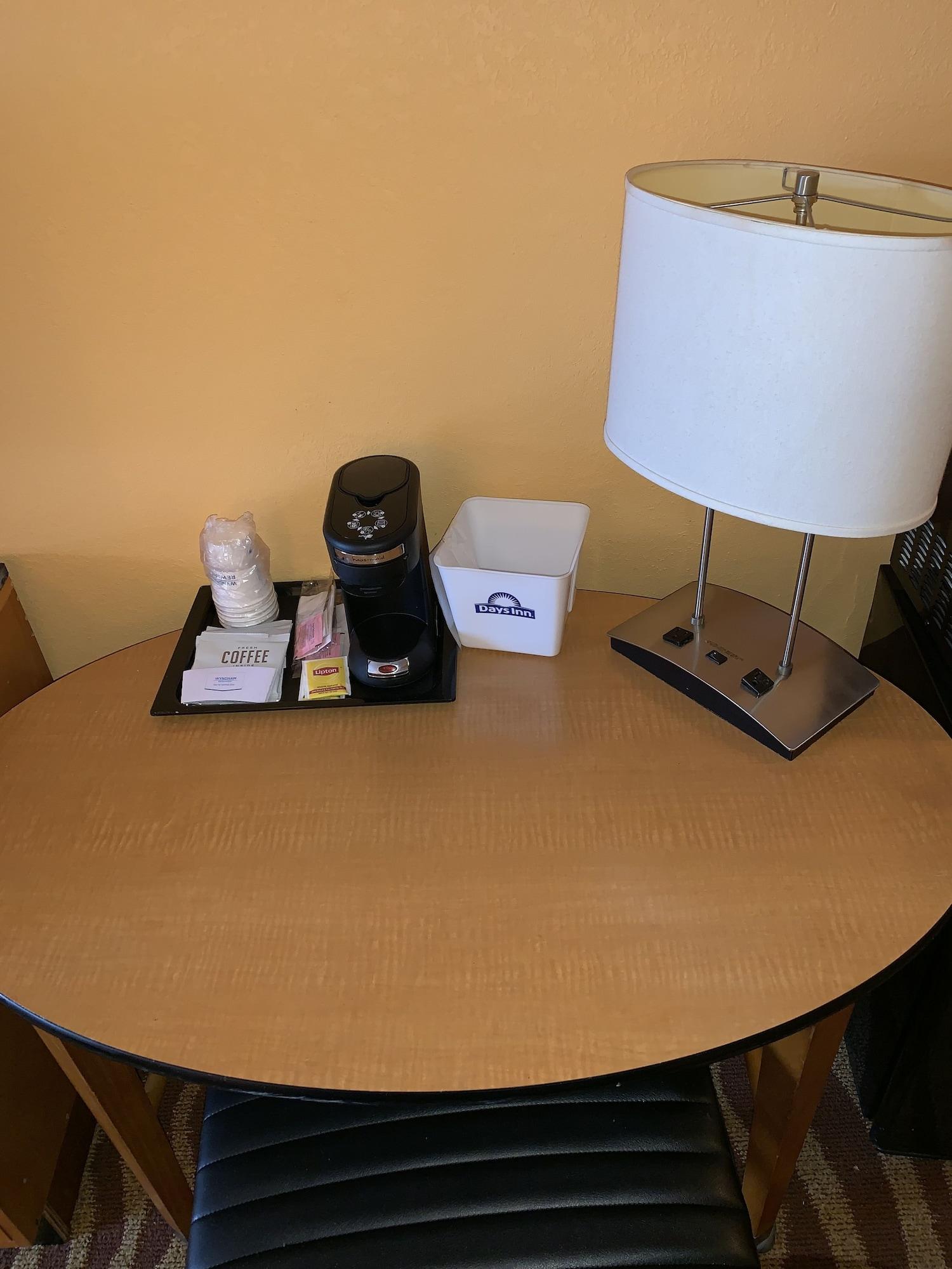 Hotel Days & By Wyndham